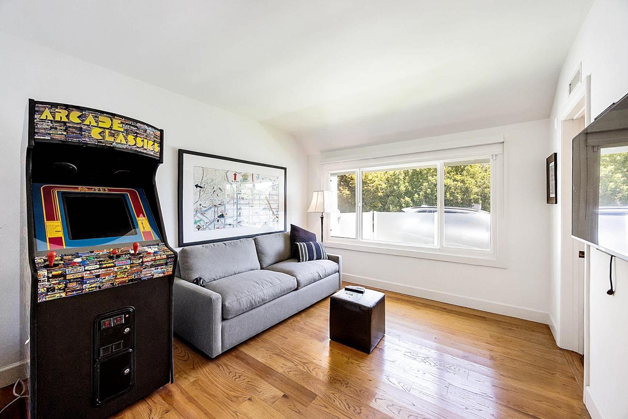 Holiday home New Listing Beverly By Colby & Conrad Los Angeles